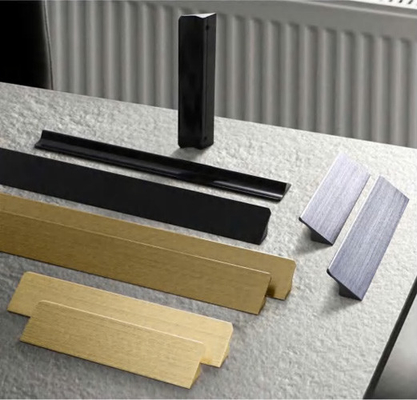 Arreglo de puertas correderas en relieve Muebles de lujo Hardware de dormitorio Armario de cajones oculto Pull Minimalista Incorporado H