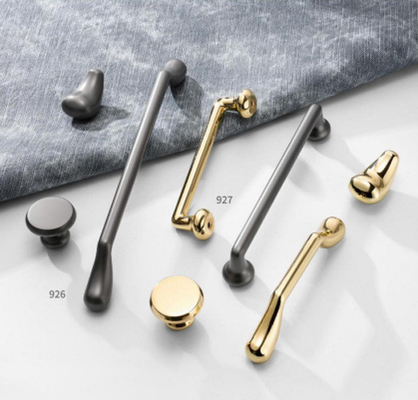 Conjunto de manijas de acero inoxidable de varios espesores procesado con aleación de zinc