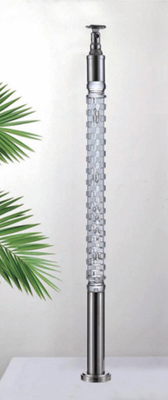 2024 Diseño de escaleras de lujo con columnas de cristal prefabricadas balustrada acrílica balustrada escalera