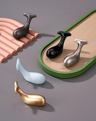 Modern Gold Black Cloth Coat Hooks de pared colgantes de trabajo pesado de zinc de aleación de metal montado en la pared de doble punta