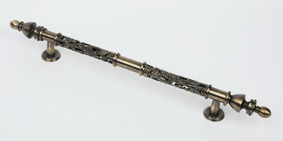 Los muebles que el tirón de lujo ligero del hardware maneja la flor del hueco formaron el oro 24K plateado